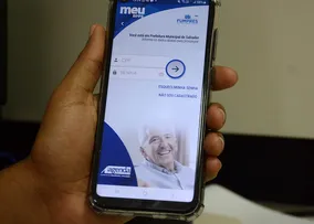PREFEITURA DE SALVADOR INICIA RECADASTRAMENTO DIGITAL DE APOSENTADOS E PENSIONISTAS