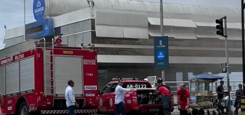 PREFEITURA DE SALVADOR É EVACUADA APÓS INCÊNDIO EM SUBESTAÇÃO DA COELBA