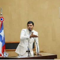 'PT DE LULA E JERÔNIMO APROVOU MAIS UM CASTIGO AOS BAIANOS', DIZ DEPUTADO AO CRITICAR AUMENTO DO ICMS