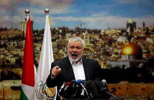 MÍSSIL ATINGE CASA DO PRINCIPAL CHEFE DO HAMAS, DIZ RÁDIO