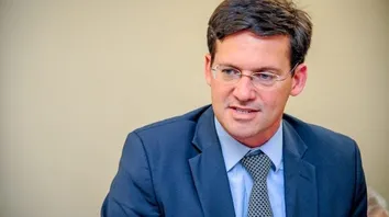 ROMA LAMENTA APROVAÇÃO DO AUMENTO DO ICMS: 'A BAHIA PERDE COMPETITIVIDADE'