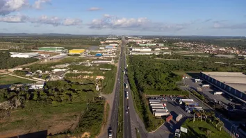 VIABAHIA REALIZA SERVIÇOS DE MANUTENÇÃO NO PAVIMENTO DA BR-324