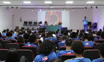 REDE ESTADUAL DE ENSINO REALIZA ATIVIDADES ALUSIVAS AO DIA DA CONSCIÊNCIA NEGRA