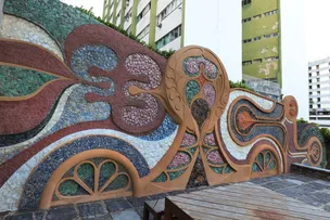 RESTAURAÇÃO DO MURAL FLOR DE PEDRAS, DE JUAREZ PARAÍSO, É ENTREGUE PELA SDE