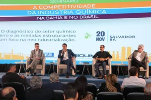 SDE DISCUTE A COMPETITIVIDADE DA INDÚSTRIA QUÍMICA NA BAHIA DURANTE SEMINÁRIO DA ABIQUIM