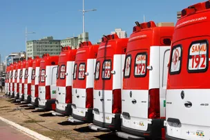 EM SALVADOR, MUNICÍPIOS BAIANOS RECEBEM 36 AMBULÂNCIAS PARA RENOVAÇÃO E AMPLIAÇÃO DE FROTA DO SAMU