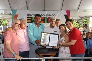 EM DOMINGO BEM MOVIMENTADO, JERÔNIMO RODRIGUES REALIZA DIVERSAS ENTREGAS EM LAGOA REAL