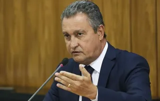 RUI COSTA NEGA TROCA NA PRESIDÊNCIA DA PETROBRAS