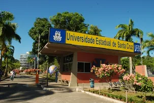 UNIVERSIDADES ESTADUAIS ABREM SELEÇÃO E CONCURSO PARA CONTRATAÇÃO DE PROFESSOR