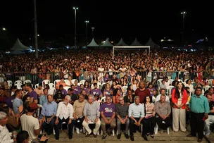 JERÔNIMO PRESTIGIA SEMANA DA CULTURA EVANGÉLICA DE VITÓRIA DA CONQUISTA