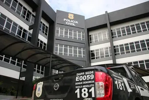 BANDIDOS FAZEM ARRASTÃO E ASSALTAM FARMÁCIA NA AV. CARDEAL DA SILVA