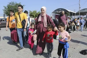 BRASILEIROS FICAM DE FORA DE NOVA LISTA DE ESTRANGEIROS AUTORIZADOS A DEIXAR A FAIXA DE GAZA