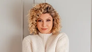 BÁRBARA BORGES, EX-PAQUITA E CAMPEÃ DE A FAZENDA 14, PARTICIPA DO PROGRAMA DE RACHEL SHERAZADE
