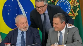 RUI E PADILHA RECEBEM MISSÃO PARA ATRAIR EMENDAS PARLAMENTARES PARA O NOVO PAC