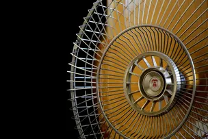 VEJA COMO ECONOMIZAR ENERGIA E ÁGUA NOS DIAS DE CALORÃO