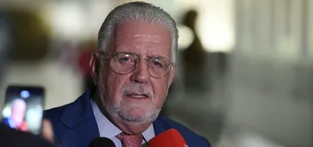 WAGNER NEGA QUE IRÁ ASSUMIR O MINISTÉRIO DA JUSTIÇA DE LULA