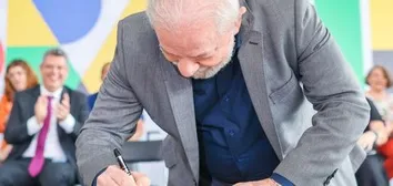 LULA SANCIONA LEI QUE TRIBUTA OFFSHORES E SUPER-RICOS