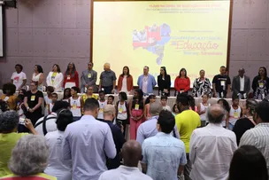 CONFERÊNCIA ESTADUAL DA EDUCAÇÃO TEM INÍCIO EM SALVADOR COM A PARTICIPAÇÃO DE 1,5 MIL EDUCADORES E ESPECIALISTAS