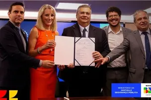 BAHIA ASSINA TERMO PARA RECEBER 200 CÂMERAS CORPORAIS DOADAS PELOS EUA