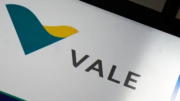 IBOVESPA COMEÇA UMA SEMANA AGITADA EM QUEDA COM VALE