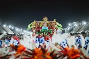 CNC ESTIMA QUE CARNAVAL VAI MOVIMENTAR R$ 9 BILHÕES NO BRASIL