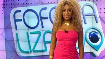 CARIÚCHA ALFINETA JULIETTE AO VIVO NO FOFOCALIZANDO DO SBT: "QUE CARREIRA?"