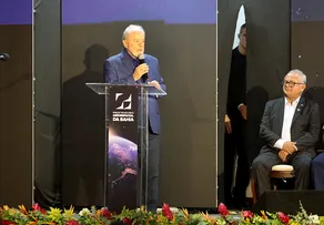 LULA BRINCA SOBRE POSSÍVEL 'AJUDA' FINANCEIRA AO VITÓRIA PARA COMPETIR COM O BAHIA