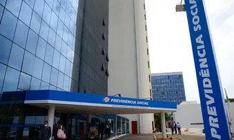 FEDERAÇÃO DOS BANCOS CRITICA CORTE NO TETO DOS JUROS PARA CONSIGNADO DO INSS
