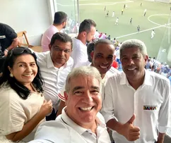 “NÃO TEM OUTRO NOME”, DIZ JERÔNIMO SOBRE CANDIDATURA DE ZÉ NETO EM FEIRA