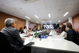 GOVERNADOR JERÔNIMO RODRIGUES REALIZA REUNIÃO COM PREFEITOS DE MUNICÍPIOS AFETADOS PELA CHUVA