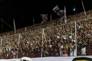 RUBRO-NEGRO FAZ PRIMEIRO JOGO DO ANO NO BARRADÃO