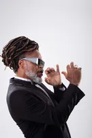 CARLINHOS BROWN, BABY DO BRASIL, JAU E MÁRCIA FREIRE SÃO OS CONVIDADOS DE LUIZ CALDAS PRÓXIMO DIA 19, NA CONCHA ACÚSTICA