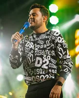 VIVA O VERÃO PARALELA TEM SHOW GRATUITO DE THIAGO AQUINO NESTA TERÇA (16)
