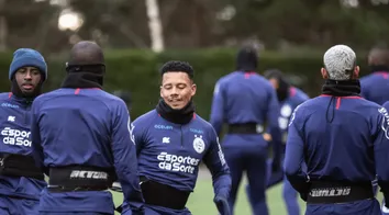 BAHIA REALIZA TREINO TÉCNICO NO SEGUNDO DIA EM MANCHESTER
