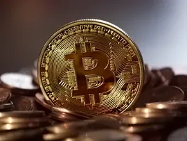 PERFIL NO "X" É HACKEADO E COTAÇÃO DO BITCOIN SOFRE MANIPULAÇÃO BILIONÁRIA; ENTENDA