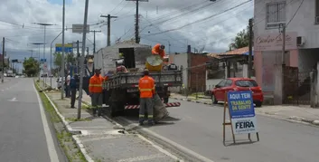 FEIRA DE SANTANA: PREFEITURA INTENSIFICA MANUTENÇÃO NAS REDES DE DRENAGEM E MICRODRENAGEM