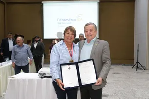 DIRETORA DO SENAC BAHIA, MARINA ALMEIDA, RECEBE A MEDALHA VISCONDE DE CAIRU