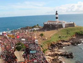 CARNAVAL DE SALVADOR: MP RECOMENDA QUE PASSARELAS NÃO SEJAM UTILIZADAS