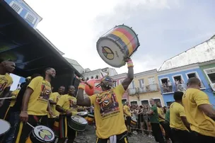 OLODUM FAZ PRIMEIRO ENSAIO GRATUITO DE 2024 NO PELOURINHO