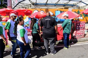 EQUIPES DA SEMOP RETIRAM MAIS DE 2 MIL ARMAS BRANCAS DOS CIRCUITOS DO CARNAVAL