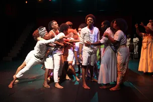 BANDO DE TEATRO OLODUM ABRE INSCRIÇÃO GRATUITA PARA OFICINA DE PERFORMANCE NEGRA