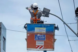 ILUMINAÇÃO DE LED USADA NO CARNAVAL VAI BENEFICIAR CAMPOS E QUADRAS DE SALVADOR