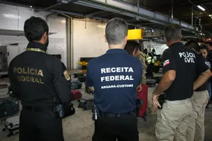 POLÍCIA CIVIL REALIZA OPERAÇÃO VOO LEGAL NO AEROPORTO DE SALVADOR