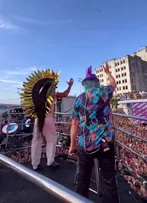 ARMANDINHO LEVA GUITARRA BAIANA À PRAÇA CASTRO ALVES NA ABERTURA DO CARNAVAL