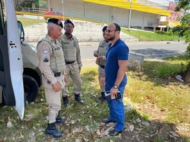 CAPITÃO ALDEN PARABENIZA MILITARES QUE SALVARAM BEBÊ EM SALVADOR