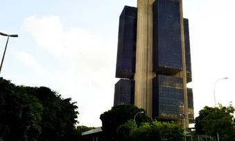 SERVIDORES DO BANCO CENTRAL INICIAM PARALISAÇÃO DE 48 HORAS