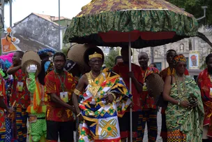 INÉDITO NO CARNAVAL DE SALVADOR, CAMAROTE CASA DE GANA PROMOVE IMERSÃO DA CULTURA AFRICANA