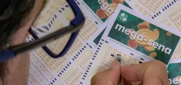 MEGA-SENA PODE PAGAR R$ 4 MILHÕES NESTE SÁBADO