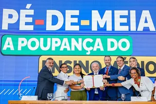 ESTUDANTES COMEÇAM A RECEBER PRIMEIRA PARCELA DO PROGRAMA PÉ-DE-MEIA