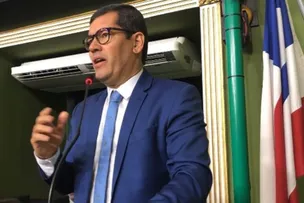CLAUDIO TINOCO CRITICA POSICIONAMENTO DE JERÔNIMO SOBRE ÁREAS VERDES EM SALVADOR